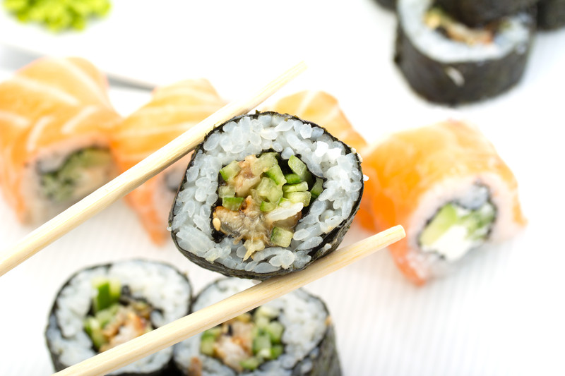 canstockphoto17543590_sushi_Ostancov