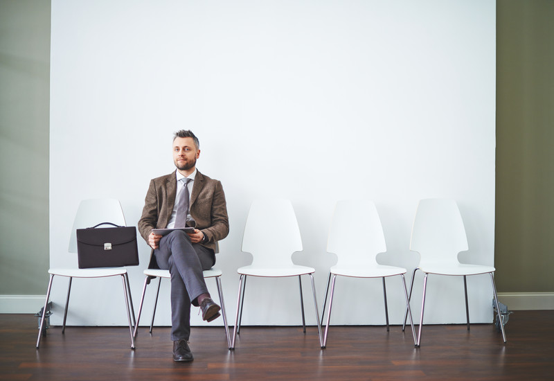 canstockphoto25050041_waiting_pressmaster